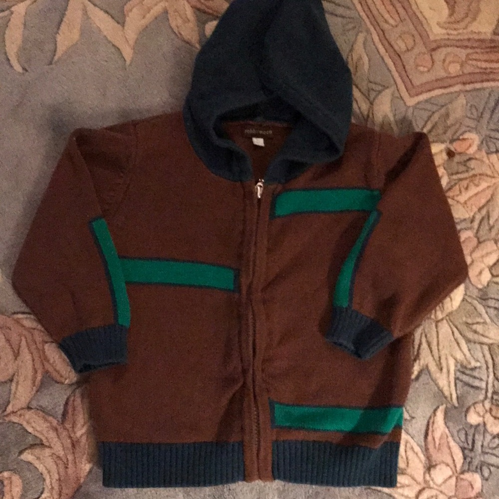 Rabbit Moon (2) Cardigan - Picture 2 of 3